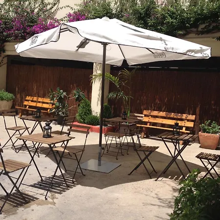 Beri Hotel Llanca